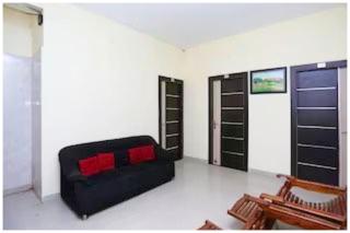 Hotel S-R Palace Near City Bus Stand - Fully Air Conditioning Hotel - Luxury & Spacious Room -Best Hotel In Bhubneshwar - 7