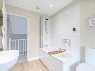 4 Bed in Scarborough 79522 - 6