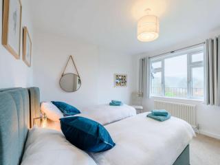 4 Bed in Combe Martin 86108 - 1