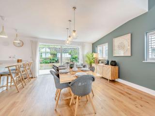 4 Bed in Appledore 92017 - 6