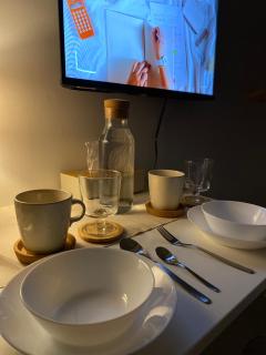 Lowest Priced Modern Studio at KL Tower, Makati CBD walking distance to Ayala Avenue and Malls - 1