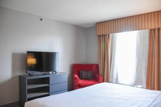 Country Inn & Suites by Radisson, Bloomington-Normal West, IL - 3