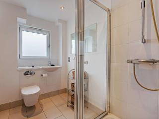 4 Bed in East Cowes 94556 - 4