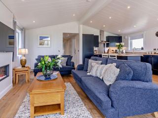 2 Bed in St Andrews 94606 - 8