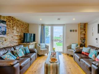 3 Bed in Wells-next-the-Sea KT050 - 0