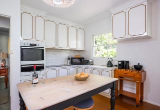 Cartref, Vintage Welsh Charm Meets Modern Comfort - 3