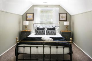 Cartref, Vintage Welsh Charm Meets Modern Comfort - 6