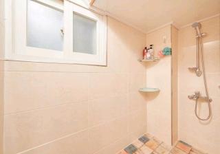 Entire house in Hongdae - 4