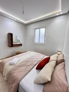 Large 2BR Apartment Near Agadir Medina - 1