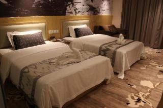 ST. MORITZ BUSINESS HOTEL - 3