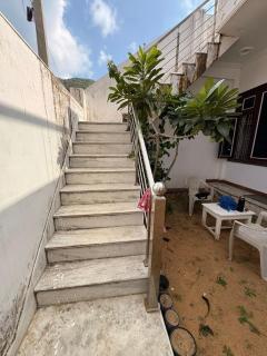 Ekaya- A Peaceful 1 Bedroom Home near Pushkar Lake - 2