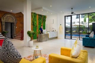 Popular Hotel & Spa - 9
