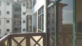 OYO Home 90533 Nomadic Town Condo - 2