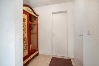 Panoramic View with Balcony, Fireplace and Parking - 5