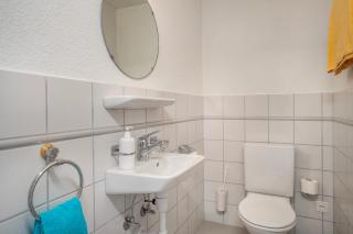 Panoramic View with Balcony, Fireplace and Parking - 2