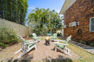 Santai Sands - Beachside Escape with Pool & Games Room - 5