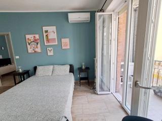 Jaky Maison Torino, Cozy & Modern Stay with Wi-Fi, Kitchen & Balcony - 0