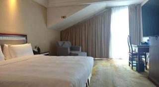 Broadcasting Tower Beijing Hotel - 3