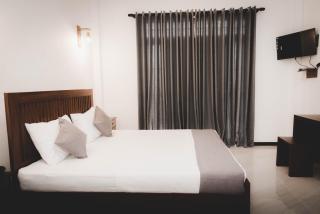 Cinnamon Forest Villa - Private Luxury Villa in Hikkaduwa - 4