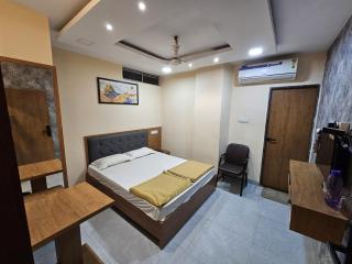 HOTEL PARADISE INN - 9