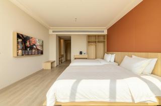 Bishkek Crystal Luxury Smart Hotel Ala-Too Square Branch - 1