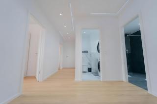 Sky Lux Apartments - 6