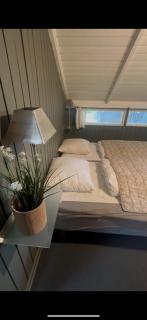 Family Cottage with Sauna and Hot Tub - 8