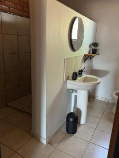 Jubilee Guesthouse - 8