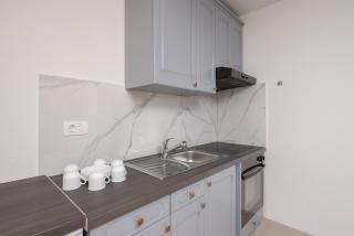 Aqua Maris Apartments - 5