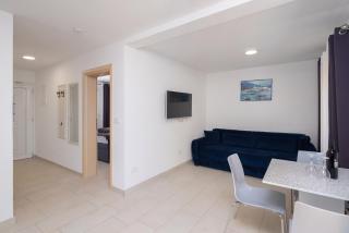 Aqua Maris Apartments - 1