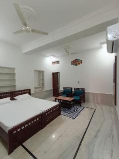 Peace Ace Homestay Jaisalmer - Jaisalmer - 4