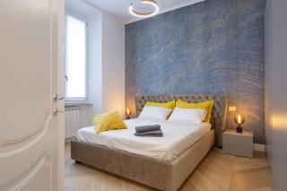 Cavour Stylish House - 7
