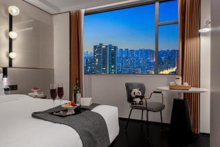 Moon Crescent Hotel, Quixinglou Street, Kuanzhai Alley, Chengdu - 5