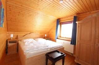 Holzferienhäuser im Naturerlebnisdorf Blauvogel - 6