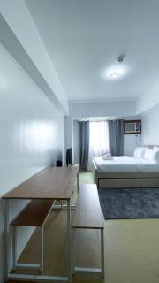 A Skyline Serenity Studio - 1