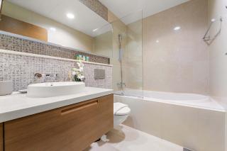 Silkhaus Vacation Homes Chic Studio in Downtown at Claren Tower - 3