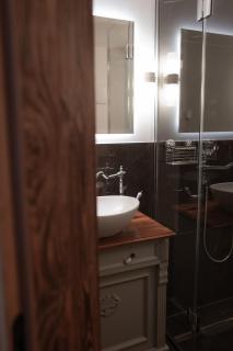 Löw Chalet Suite 1 in the Heart of Kitzbühel by 360 Estates - 4