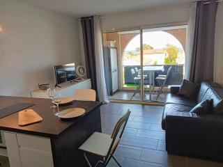 studio à 100m de la plage et de la piscine - 7