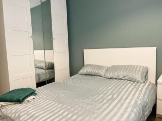 Detached 3-Bedroom House, Durham - 6