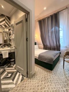 The Address by Maestro - 1