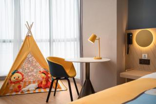 Holiday Inn Express Jiangmen Yinhu Bay by IHG - 5