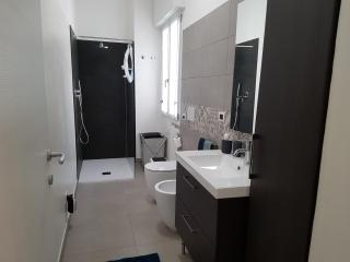 Camera in zona Ospedale e centro a Reggio Emilia - 1