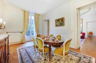 Champs Élysées : Appartement 200 m2 avec balcon - 3