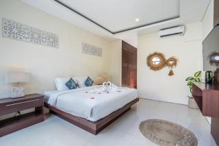 The R Villa Toba - incl. Motorbikes - 0