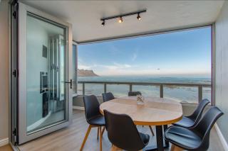 Wavecrest Ocean Villa Strand - 8