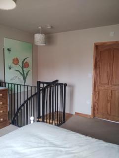 Peaceful 1 Bed Self-Contained Property with Parking - 7