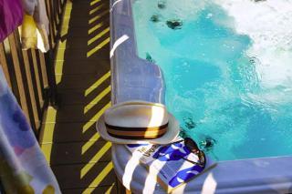 Forest Edge 2 Bedroom Sublime Caravan with Hot Tub - 2