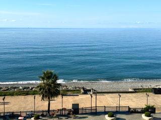 Batumi View Lounge Apartments - Zero Line - Batumi - 3