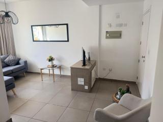 Anastasia 1 Bedroom Apartment - 8