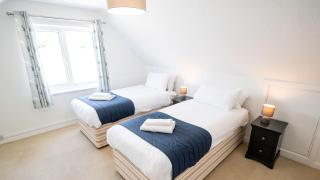 Downton House with Country Park Facilities - 8